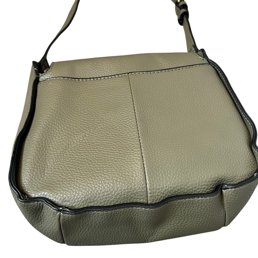 Steve Madden Turn-Lock Quilted Olive Green Shoulder Bag - Picture 2 of 9